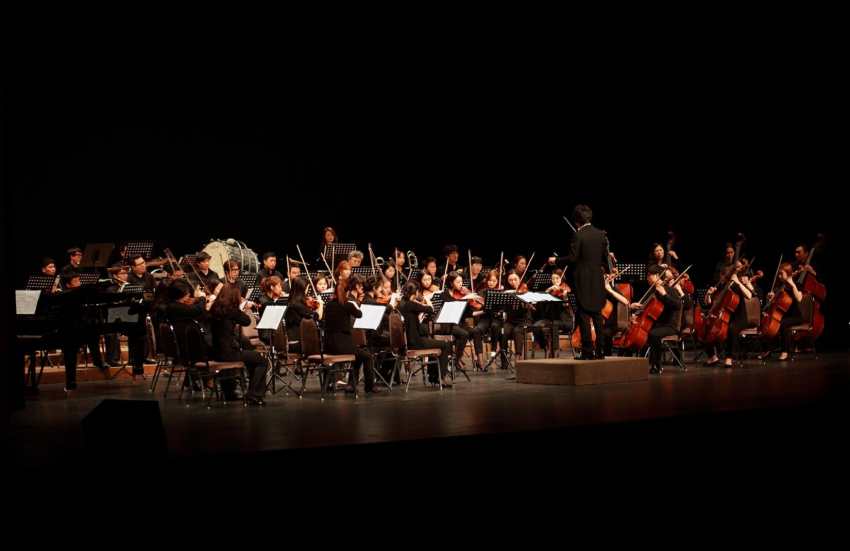 A Real Filharmonía de Galicia abre o programa cultural do mes de decembro.Ourense