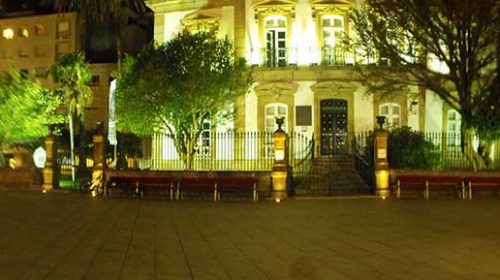 El Palacete de las Mendoza en Pontevedra : La casa de “Los gozos y las sombras”