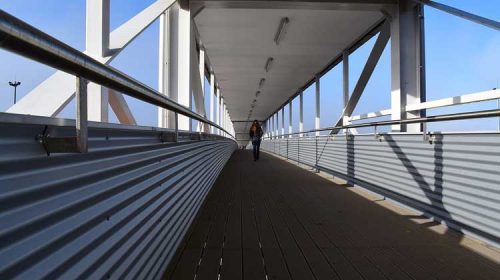Pontevedra, primeira cidade en crear unha instrución para instalar os pasos sobreelevados
